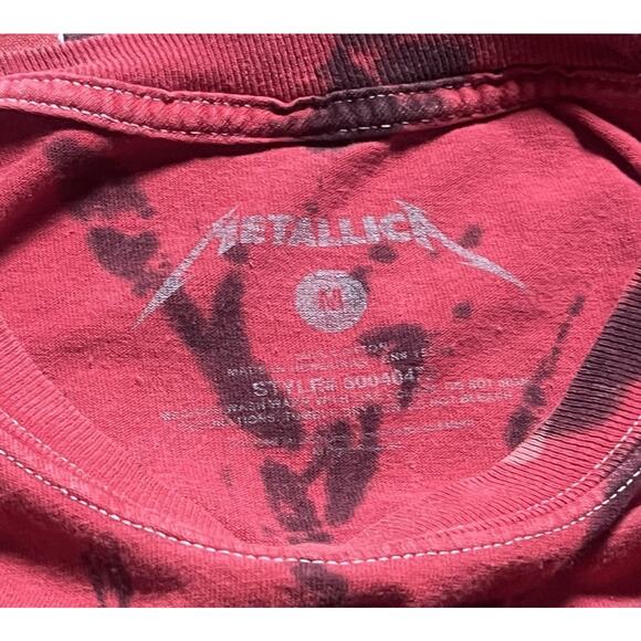 Metallica Unforgiven Graphic Red and Black TieDie Vintage TShirt M - Picture 3 of 3